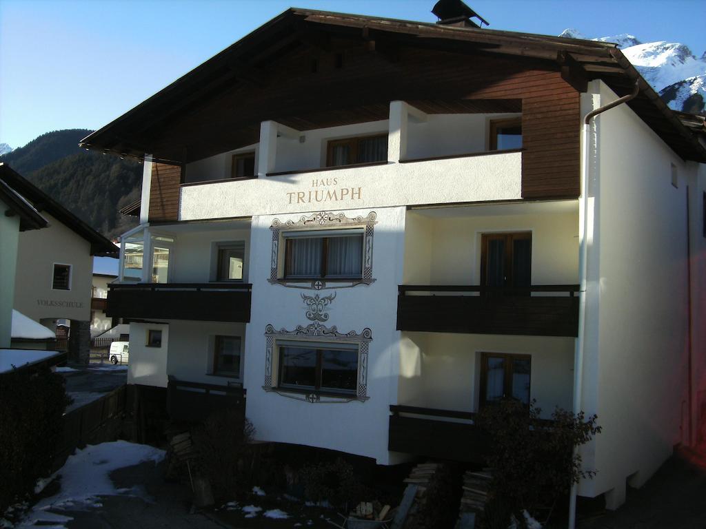 Haus Triumph Apartamento Pettneu am Arlberg Exterior foto